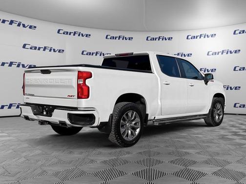 Iridescent Pearl Tricoat 2021 Chevrolet Silverado 1500 RST