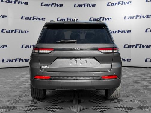 2022 Jeep Grand Cherokee Altitude