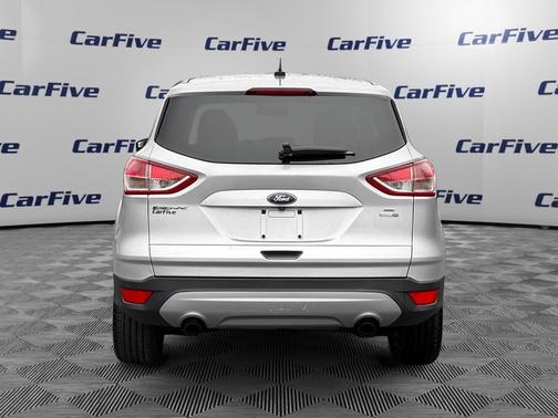 Ingot Silver 2015 Ford Escape SE