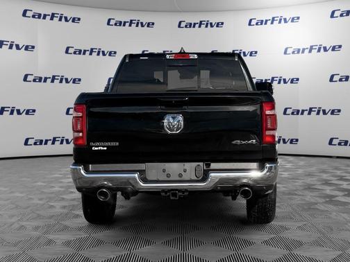 Diamond Black Crystal Pearlcoat 2023 RAM 1500 Laramie