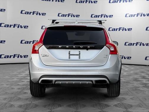 2016 Volvo V60 Cross Country T5
