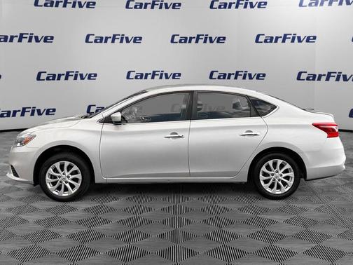 Brilliant Silver Metallic 2018 Nissan Sentra SV