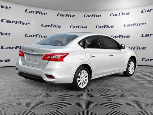 Brilliant Silver Metallic 2018 Nissan Sentra SV