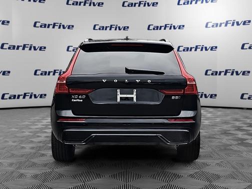 2025 Volvo XC60 B5 Core