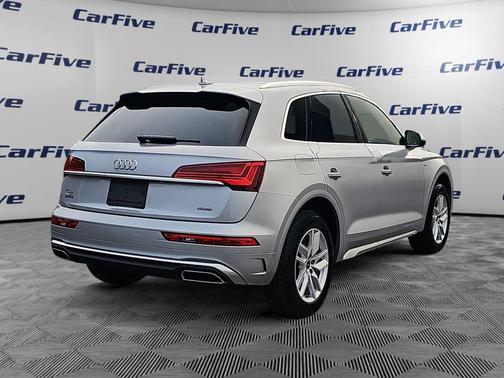 2023 Audi Q5 45 S line Premium
