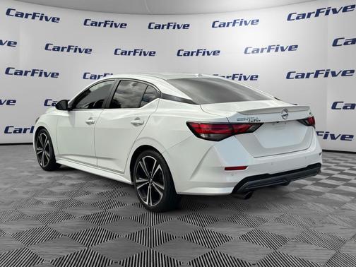 2020 Nissan Sentra SR