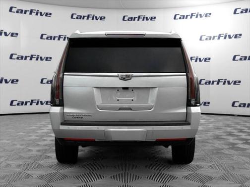 2020 Cadillac Escalade ESV Luxury