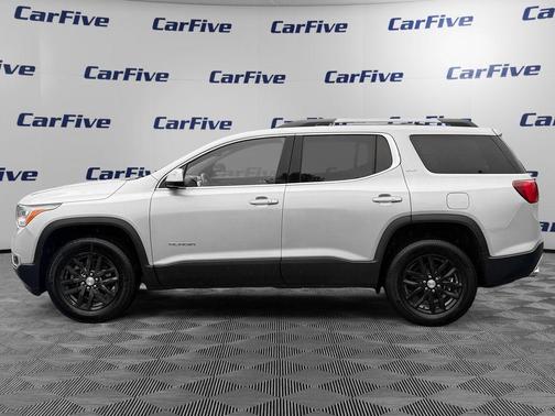 Quicksilver Metallic 2019 GMC Acadia SLT-1