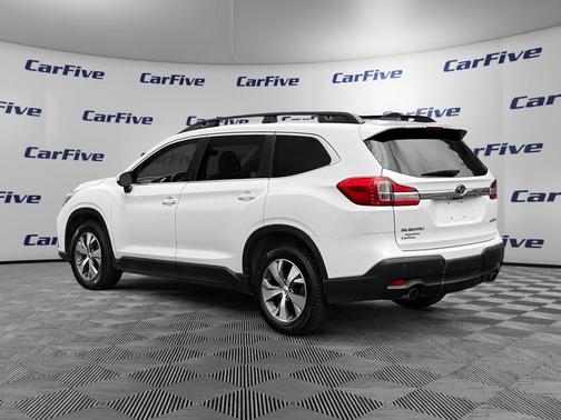 Crystal White Pearl 2021 Subaru Ascent Premium 8-Passenger