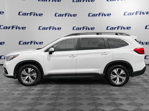 Crystal White Pearl 2021 Subaru Ascent Premium 8-Passenger