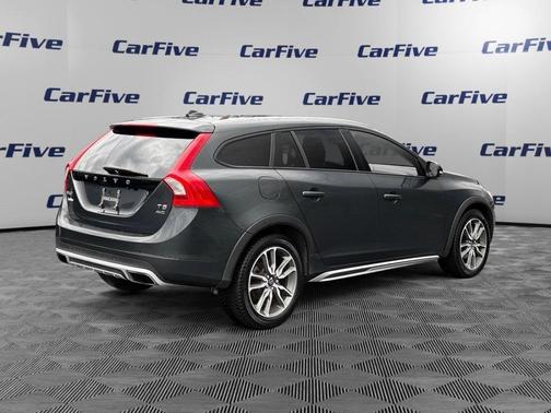 Gray Metallic 2015 Volvo V60 Cross Country T5