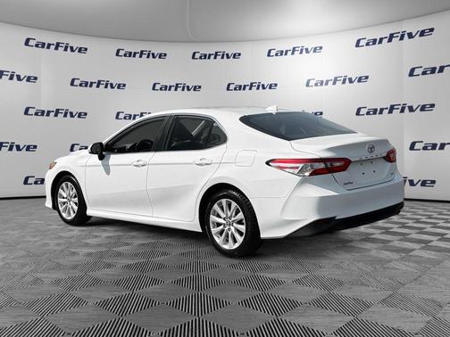 Super White 2019 Toyota Camry LE