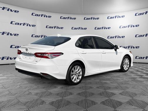 Super White 2019 Toyota Camry LE