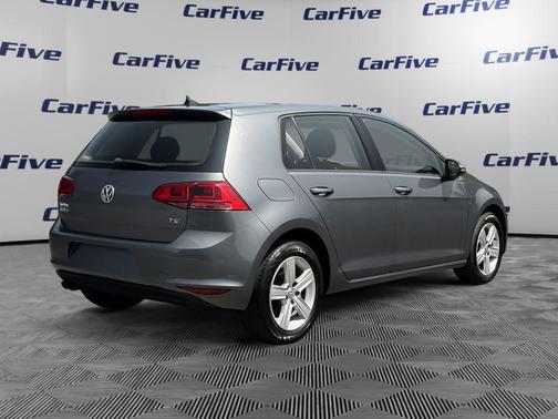 2017 Volkswagen Golf TSI S 4-Door