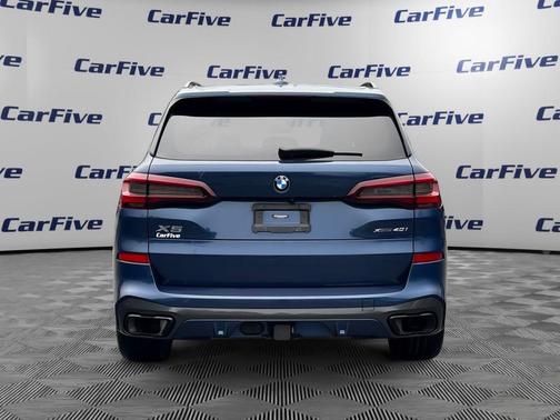 Phytonic Blue Metallic 2021 BMW X5 xDrive40i