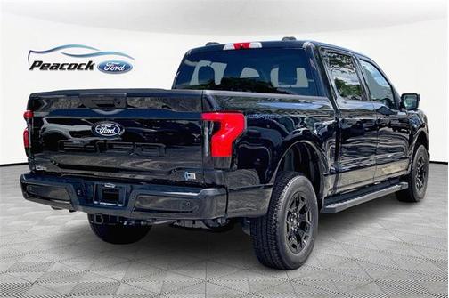2025 Ford F-150 Lightning XLT