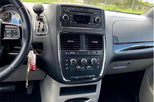 2016 Dodge Grand Caravan AVP/SE