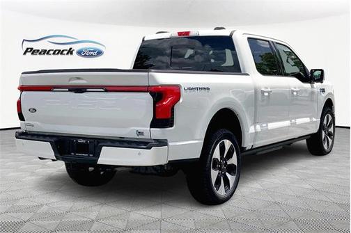 2025 Ford F-150 Lightning Platinum