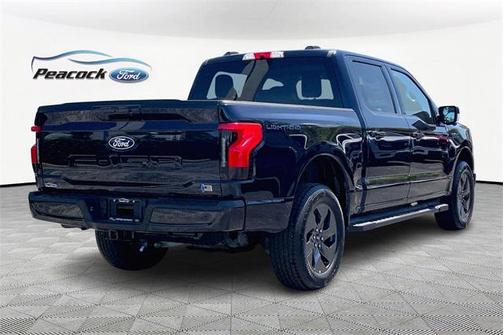 2025 Ford F-150 Lightning Flash