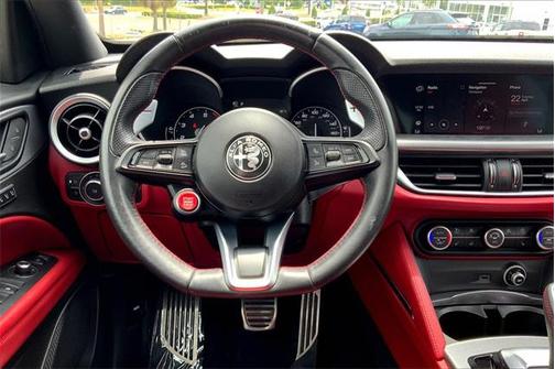 2020 Alfa Romeo Stelvio Ti Sport