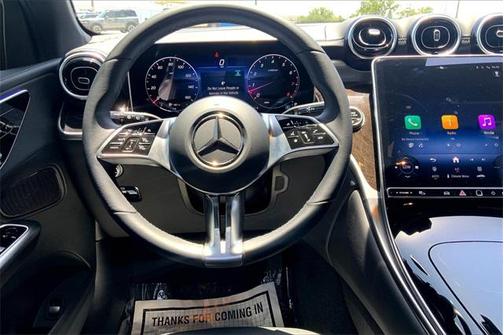 2025 Mercedes-Benz GLC 300 4MATIC