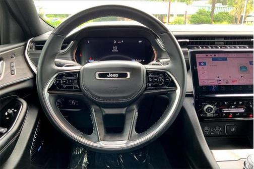 2022 Jeep Grand Cherokee L Overland