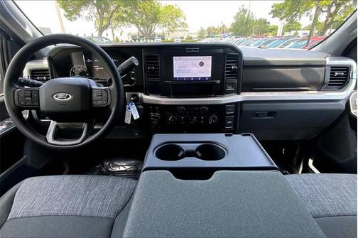 2025 Ford F-350 XLT