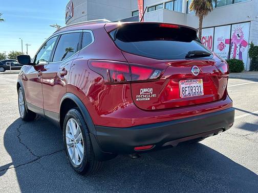 2018 Nissan Rogue Sport SV