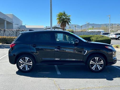 2022 Mitsubishi Outlander Sport SE