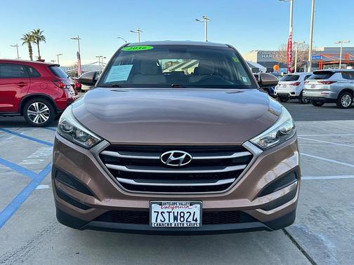2016 Hyundai TUCSON SE