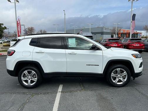 2023 Jeep Compass Latitude