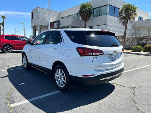 Summit White 2024 Chevrolet Equinox 1LT