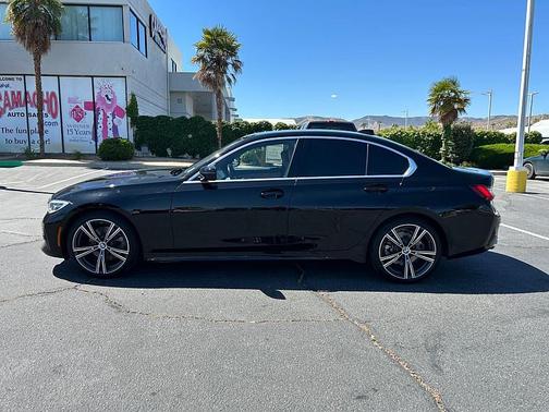 Jet Black 2022 BMW 330 330i