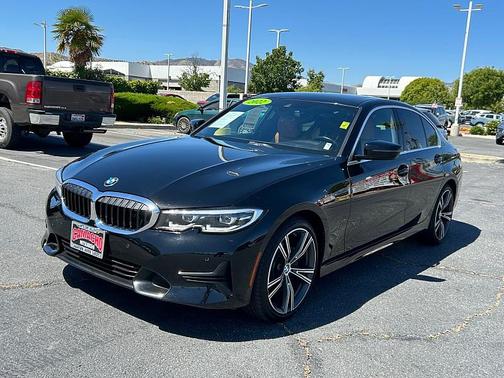 Jet Black 2022 BMW 330 330i