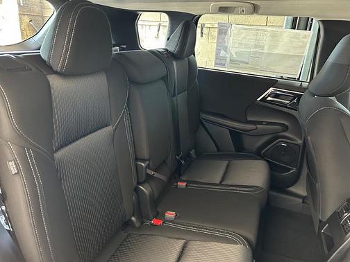 2025 Mitsubishi Outlander ES 2.5 2WD