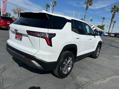 Summit White 2025 Chevrolet Equinox 1LT