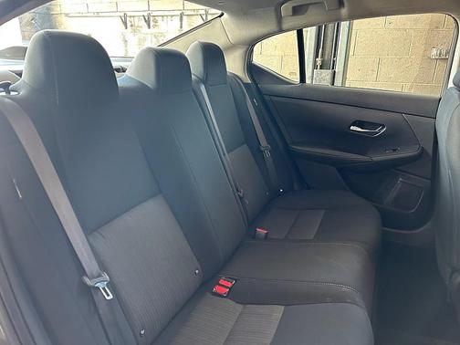 Gun Metallic 2023 Nissan Sentra SV