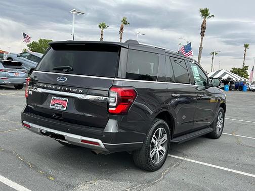Dark Matter Gray Metallic 2024 Ford Expedition Limited