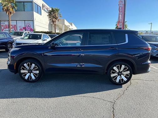 2025 Mitsubishi Outlander SE 2.5 2WD