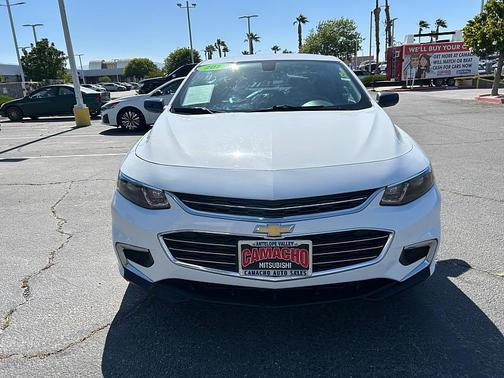 Summit White 2018 Chevrolet Malibu 1LS