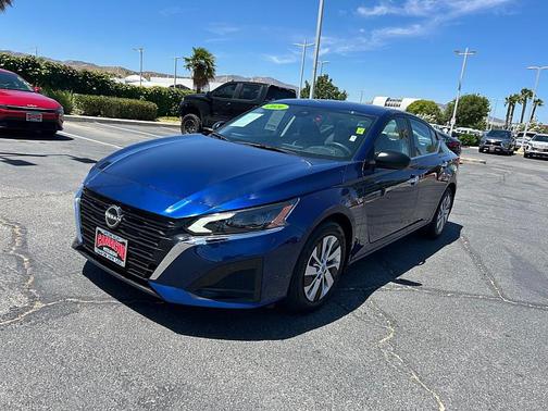 Deep Blue Pearl 2024 Nissan Altima S FWD
