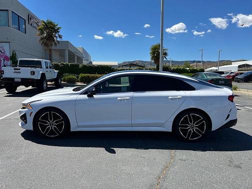 Glacial White Pearl 2021 Kia K5 GT