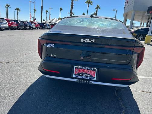 Aurora Black Pearl 2025 Kia K4 LXS