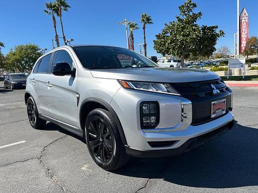 2025 Mitsubishi Outlander Sport 2.0 LE