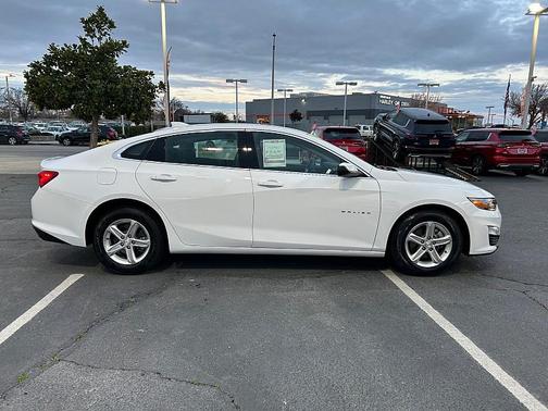 2024 Chevrolet Malibu FWD 1LT