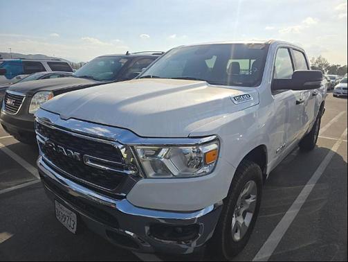 Bright White Clearcoat 2023 RAM 1500 Big Horn/Lone Star