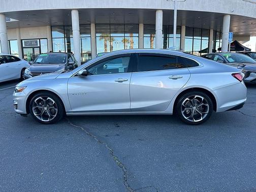 2022 Chevrolet Malibu FWD LT