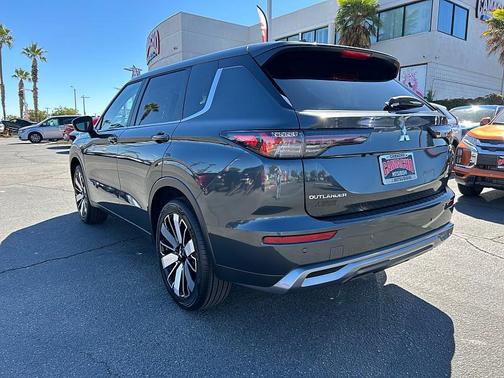 2025 Mitsubishi Outlander SE 2.5 2WD