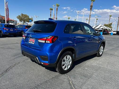 Octane Blue Metallic 2027 Mitsubishi Outlander Sport 2.0 S
