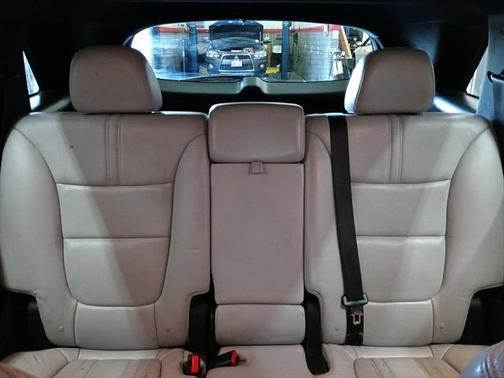 Snow White Pearl 2014 Kia Sorento SX